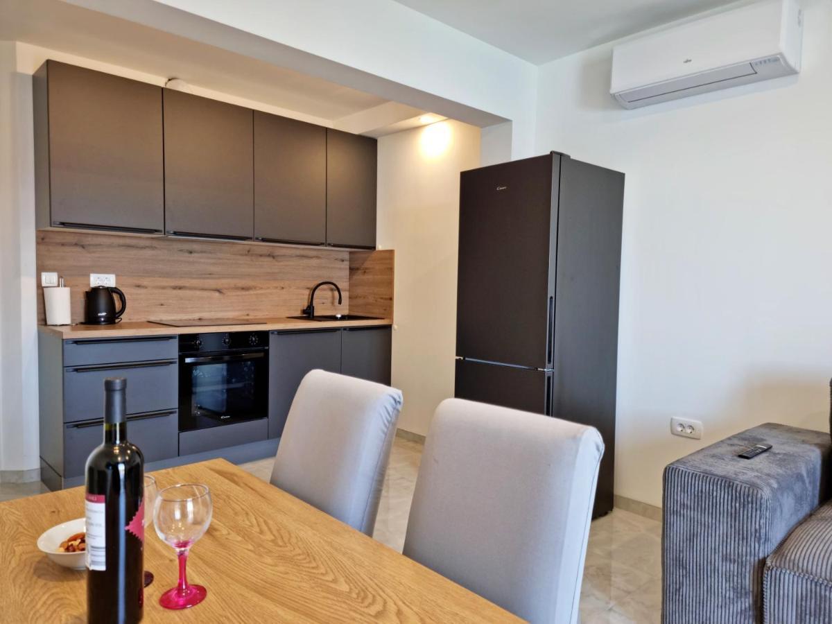 Apartments Zorica Duce Exterior photo