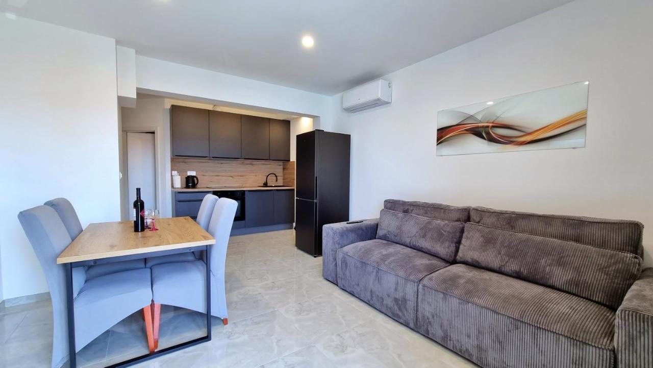 Apartments Zorica Duce Exterior photo