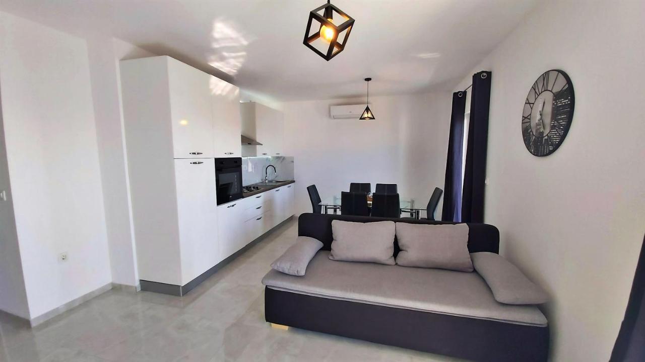 Apartments Zorica Duce Exterior photo